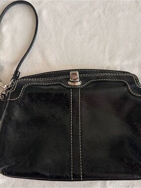 Coach Black Patent Leather Wristlet Clutch